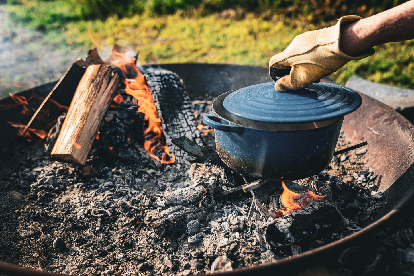 Ember Pan Stand & Grill Grate